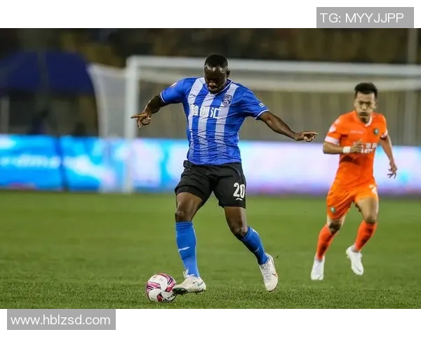 埃夫斯堡与索尔纳激战正酣谁能在这场较量中笑到最后